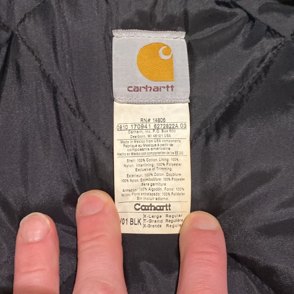 Carhartt Men's Black Vest - Picture 3 of 5